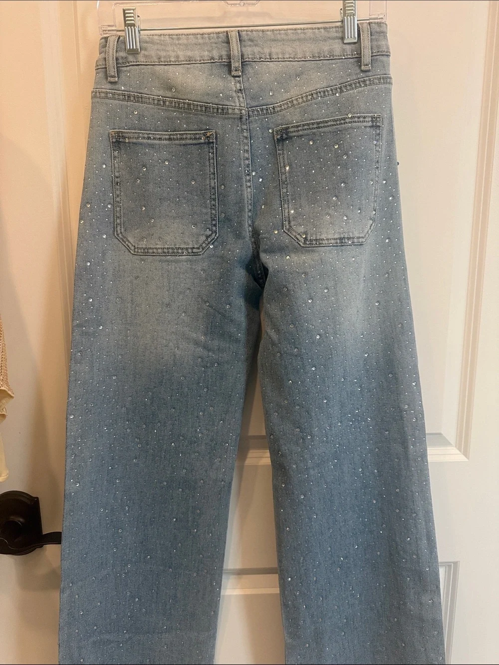 L/C  COLLECTION Light Wash Embellished Straight Jeans